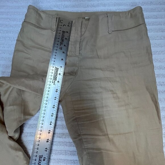 Max Studio Women's Mid-Rise Khaki Capri Pants Size 10 Lightweight Linen Blend - Picture 8 of 9